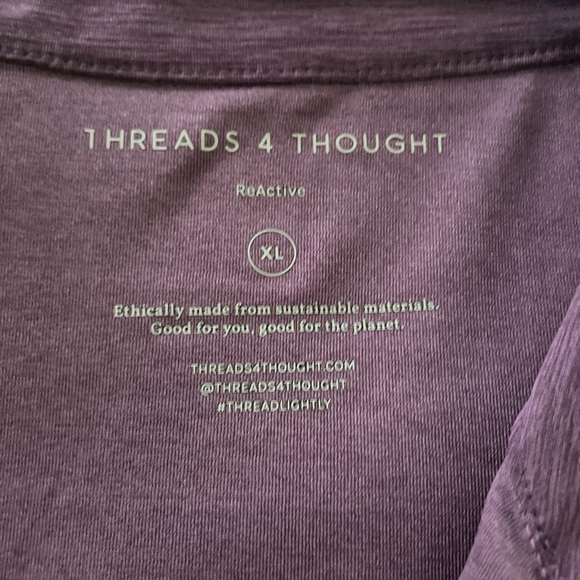 Athletic material top - Picture 3 of 4